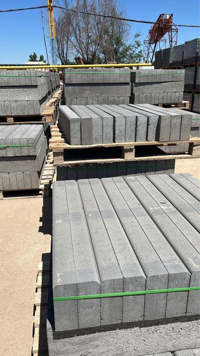 Поребрики бордюры