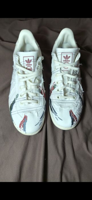 Продам Adidas [оригинал]