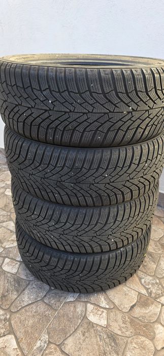 Cauciucuri iarna 215/50 R18