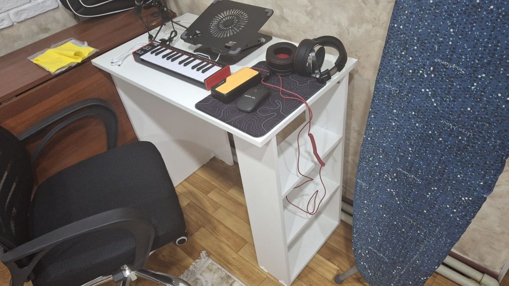 Миди клавиатура Akai