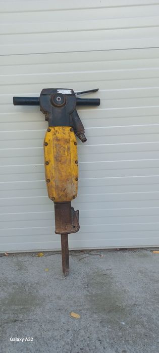 Ciocan pneumatic / demolator Atlas Copco