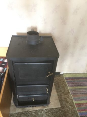 Камина Прити с водна риза