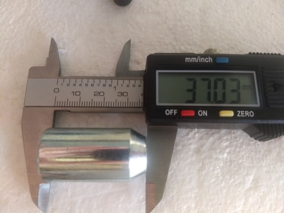 Piulițe prezoane auto cu cap imbus tip antifurt M12 x 1.5