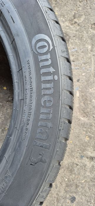 4 anvelope iarna,doua Continental ca noi,doua Michelin 10%uzura,255/50/21.Pretul este pe bucata.