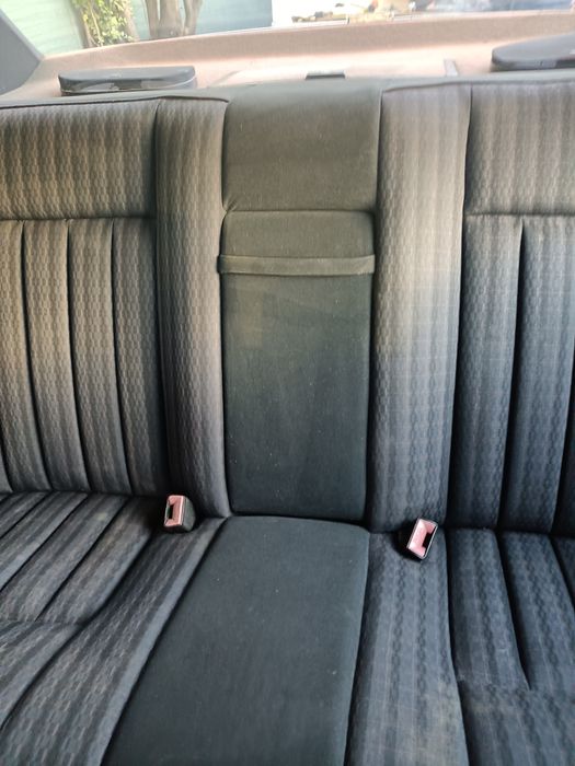 Мерцедес 124 на части