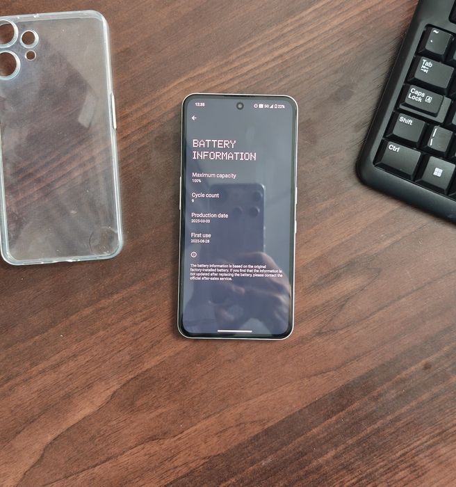 Продавам CMF Phone 2 Pro