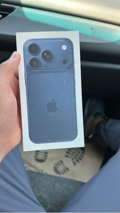 Iphone 17 pro запечатаный