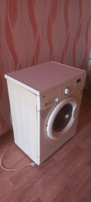 Стиральная машинка LG