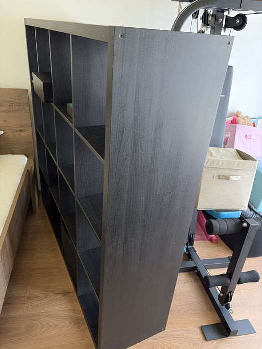 Biblioteca Ikea 147x147cm