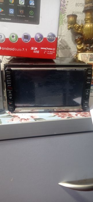 Три автомагнитолы