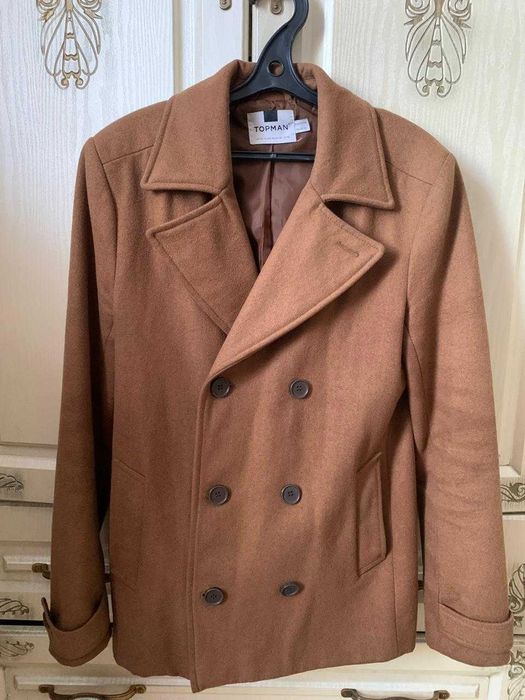 Пальто (короткое) бренд TOPMAN