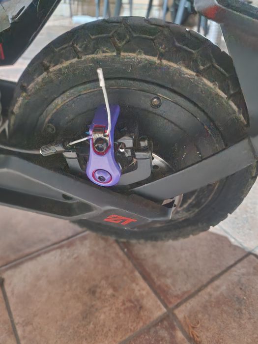 Trotineta electrica segway zt 3 pro