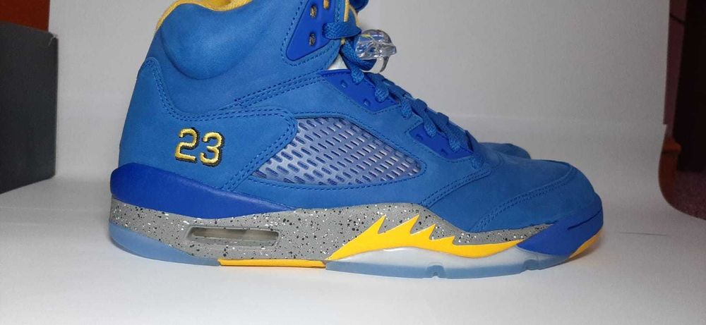 Jordan 5 Retro JSP
Laney Varsity Royal