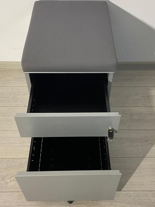 50 buc. Rollbox Metalic; Mic Dulap Birou tip Cub; Noptieră