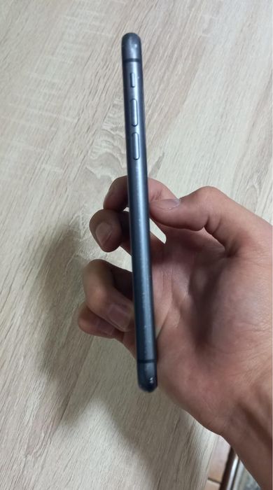 СРОЧНО продам Iphone 11