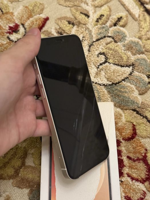iPhone 12 256gb хорошее состояние