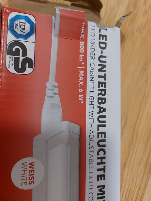 Луминисцентна лампа- нова