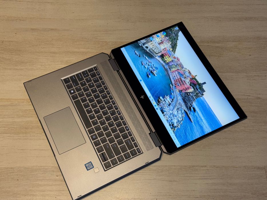 Hp Zbook Studio X360/15.6’Touchscreen/i7-8850H/32GB DDR4/512GB/Quadro
