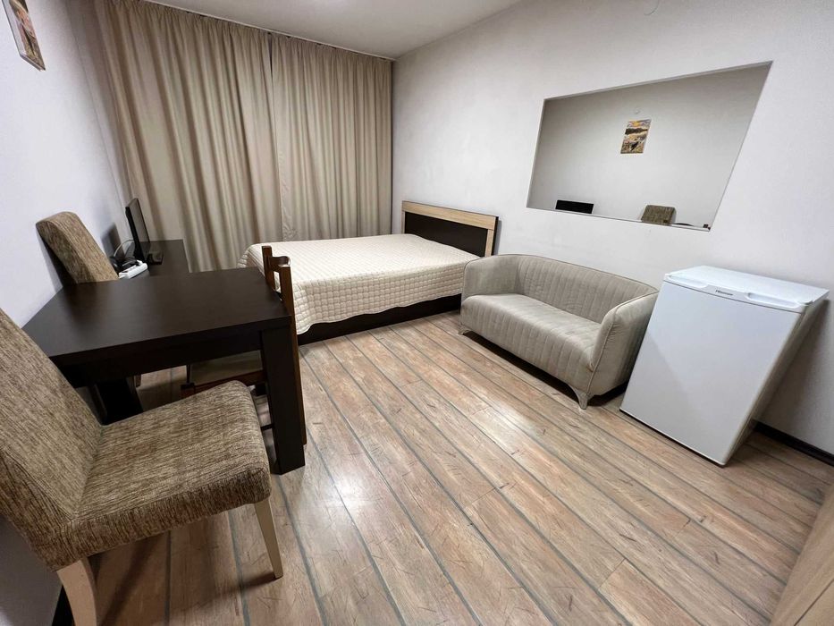 Дава се под наем Едностаен апартамент в Банско - 43 кв.м за 332.01 € - Снимка #2