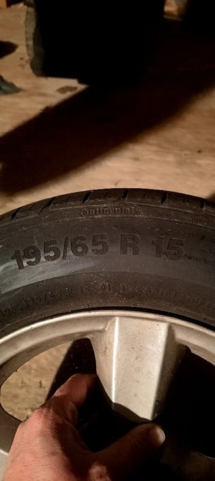 Jante cu cauciucuri de vară 15' 195/65/15