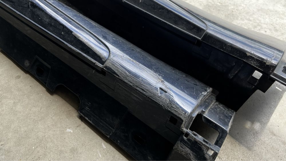 Комплект прагове ляв и десен Maserati Grecale 2023-