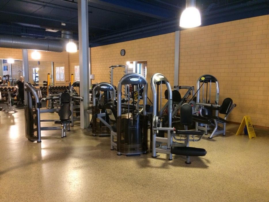 Depozit aparate fitness technogym