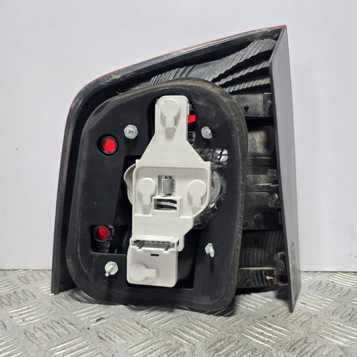 Stop aripa dreapta Skoda Octavia 2 facelift