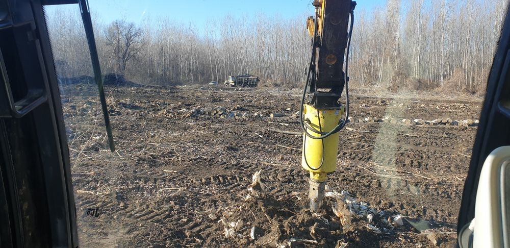 Унищужител-раздробител на пънове много силен