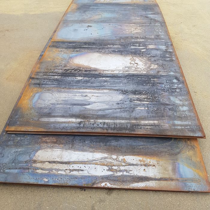 Лист     стальной