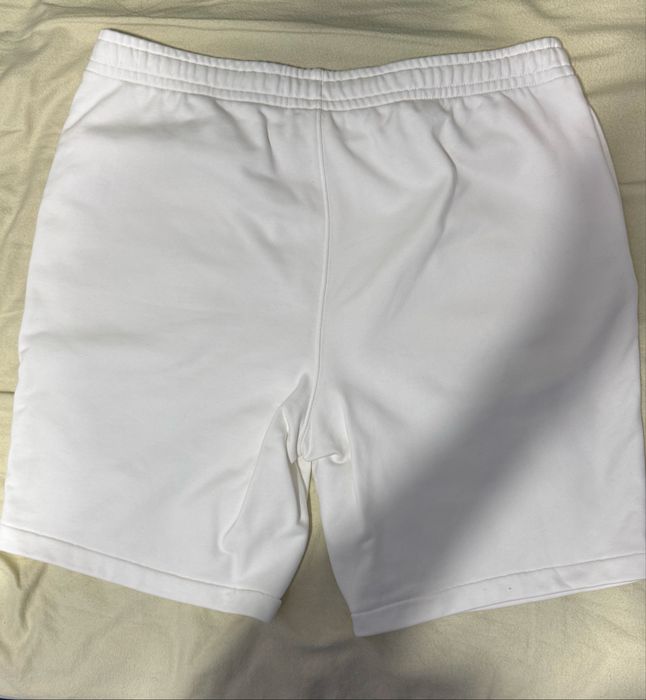 Pantaloni / scurti Lacoste