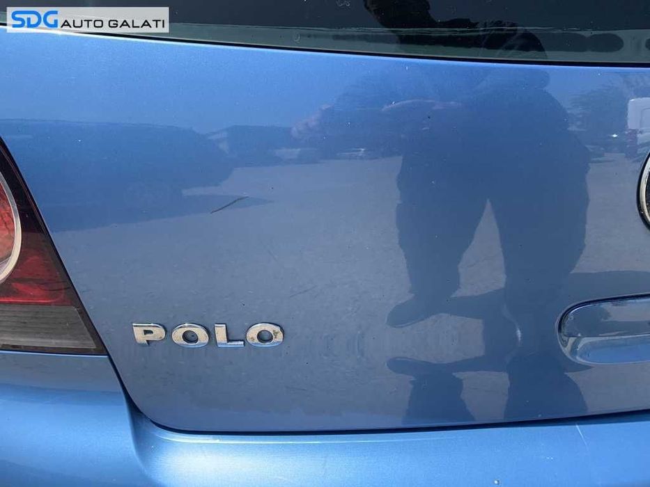 Hayon Haion Portbagaj cu Luneta Geam cu Inceput Rugina VW Polo 9N 2002 - 2008 Cod Culoare LA5R