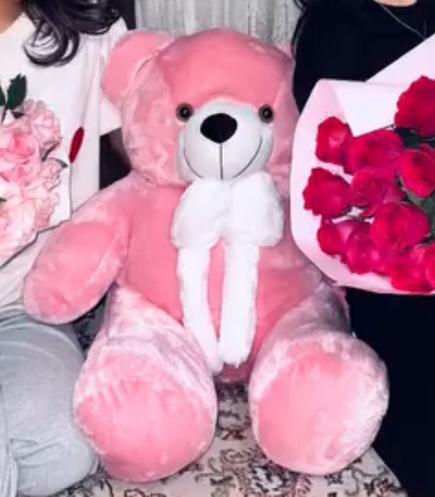 Букет с надписью А и мишка