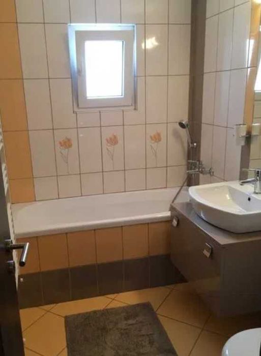 Дава се под наем Тристаен апартамент в Пловдив, Каменица 1 - 88 кв.м за 351.9 € - Снимка #2