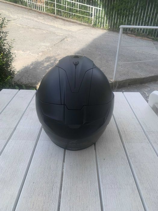 Продавам Каска за мотор Shark