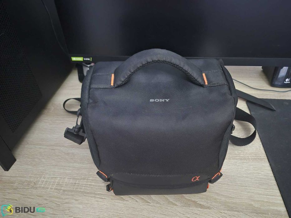 Pachet promo Sony Alpha A6000 L Mirrorless
