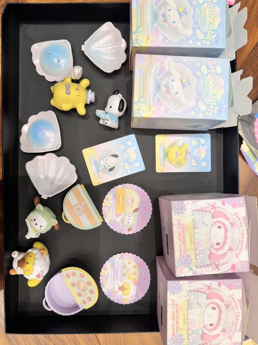 фигурки miniso blind box sanrio