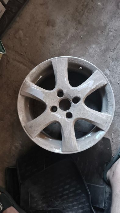 Продам диски на мазду