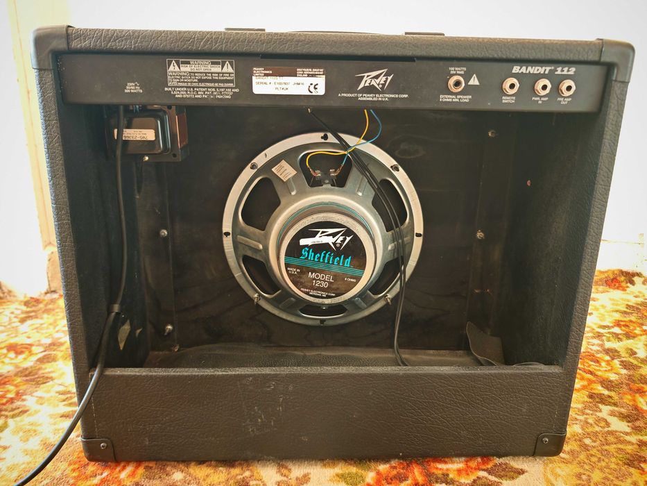 Peavey Bandit Silver Stripe