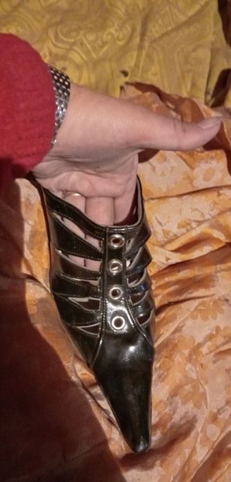 Дамски  Обувки...