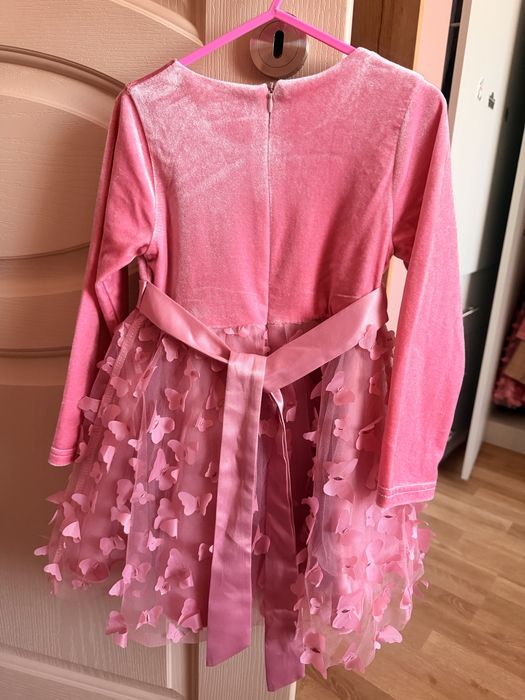 Кадифена 3D рокля