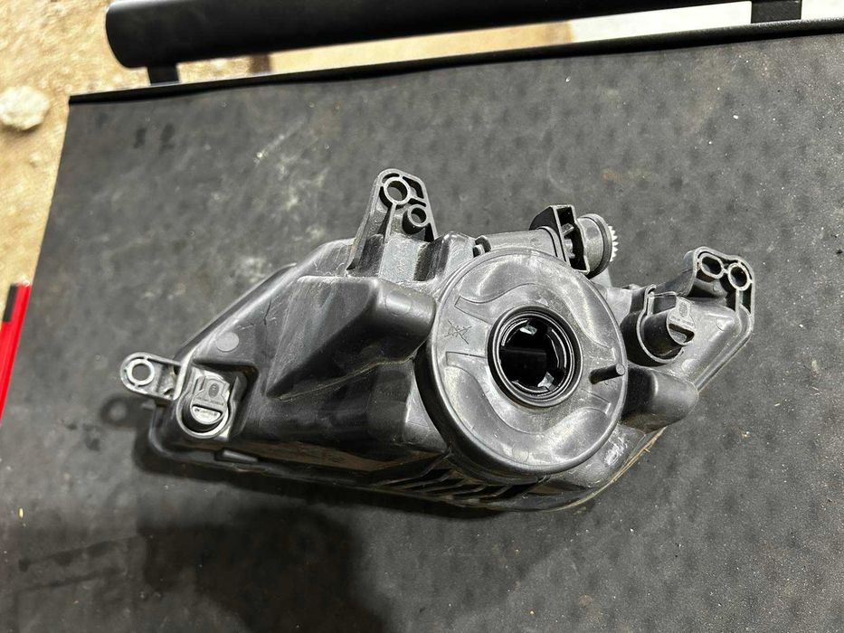 Ляв халоген за Seat Ibiza 2013