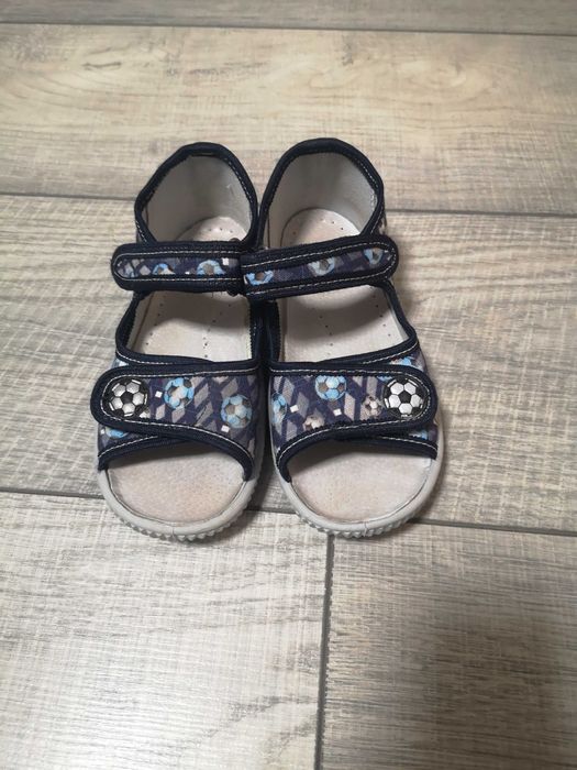 Пантофи Колев и Колев