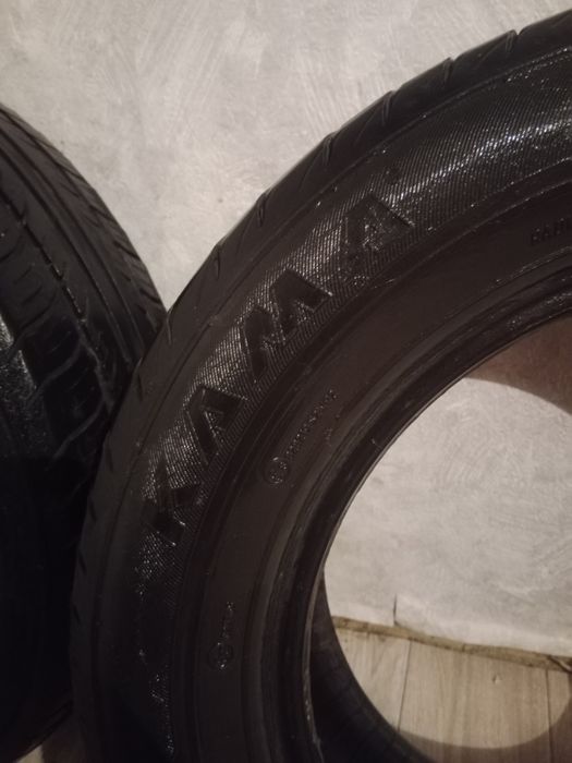 Продам шины 2 шт новые