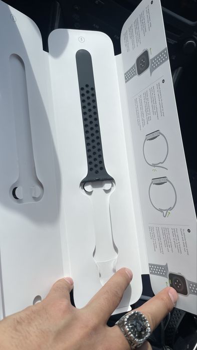 Apple watch se Nike 44мм оригинал