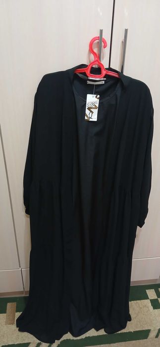 Вечерние платья и две двойки абая