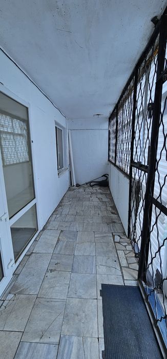 Продам помещение 96кв.м. с крыльцо на улицу Ленина.