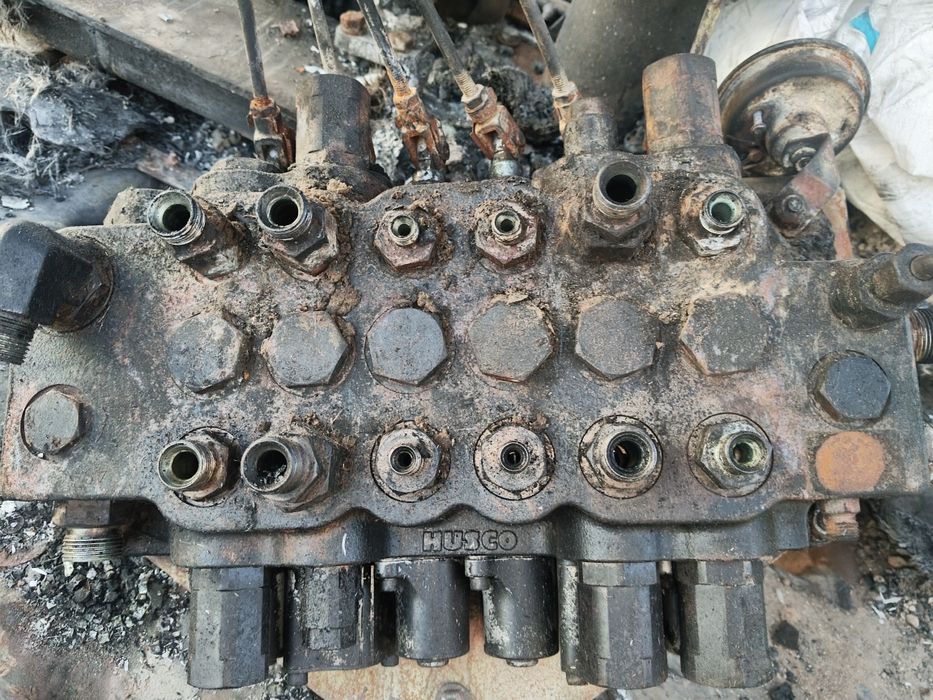 Продам гидрораспеделитель husco