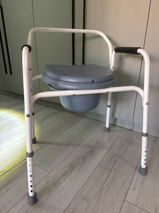 Продам кресло горшок