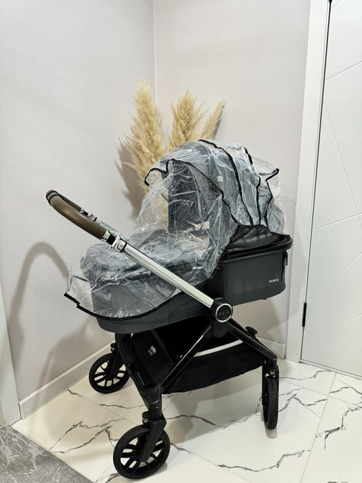 Коляска 2в1 kidilo d900 в отличном состояни