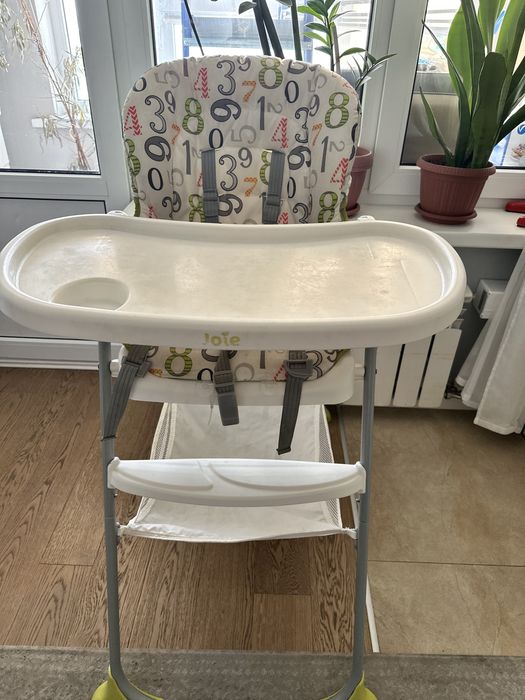 Столик для кормления